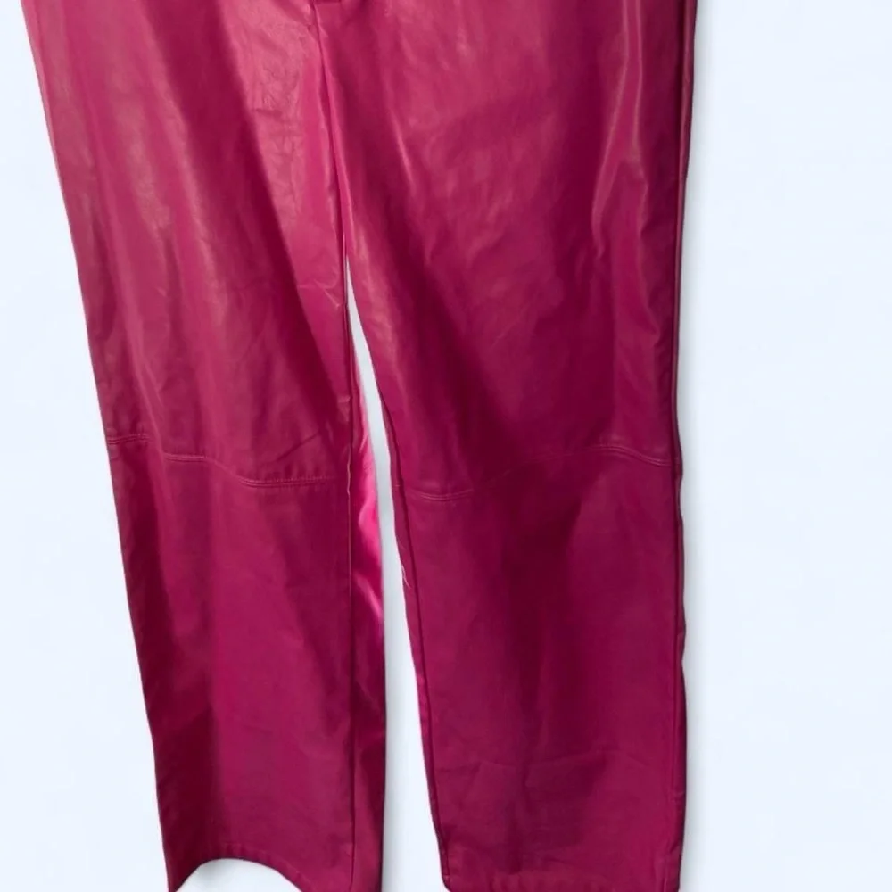 Pink faux leather trousers w front pockets & zip fly Shein 6 M